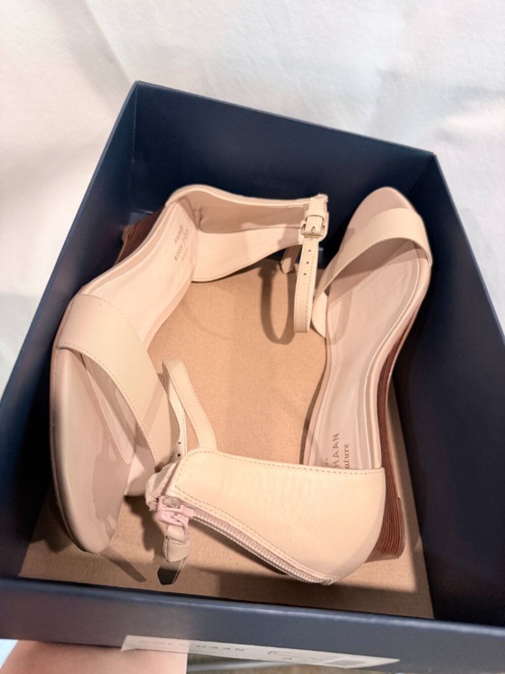 Cole Haan Signature Grand.OS Adderley Wedge Strappy Sandals Nude Leather Size 8B